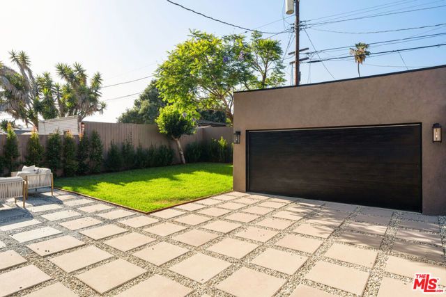 3749 W 59th Street, Los Angeles, CA 90043