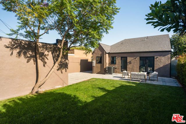 3749 W 59th Street, Los Angeles, CA 90043