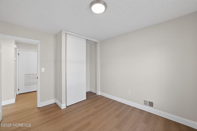 606 Goldthread Court, Jackson, NJ 08527