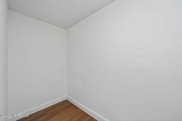 606 Goldthread Court, Jackson, NJ 08527