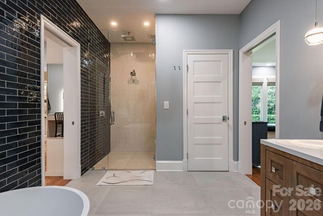 1101 Belgrave Place, Charlotte, NC 28203
