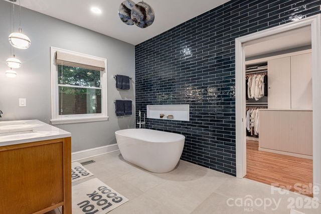 1101 Belgrave Place, Charlotte, NC 28203