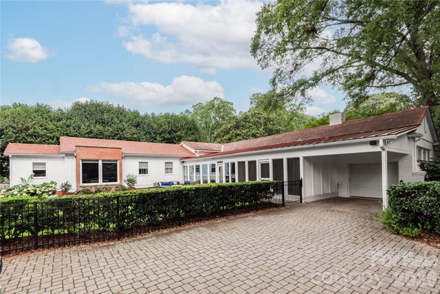 1101 Belgrave Place, Charlotte, NC 28203