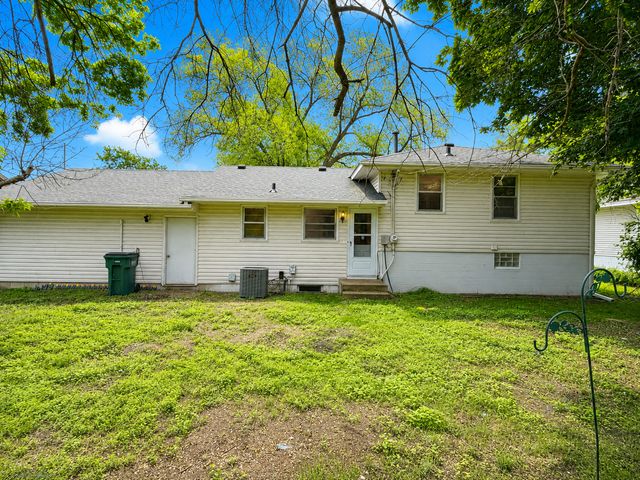 11524 Crooked Lake Boulevard NW, Coon Rapids, MN 55433