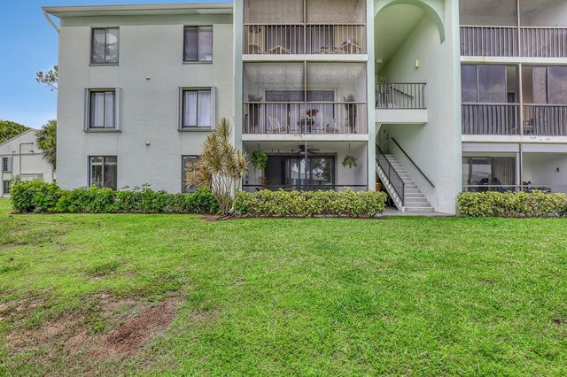 3630 Alder Drive Apt H1, West Palm Beach, FL 33417