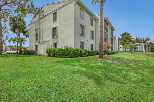 3630 Alder Drive Apt H1, West Palm Beach, FL 33417
