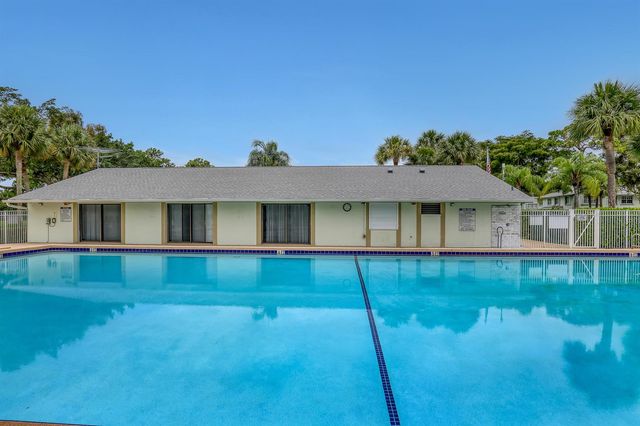 3630 Alder Drive Apt H1, West Palm Beach, FL 33417