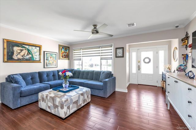 146 Saint Marks Place, Massapequa, NY 11758