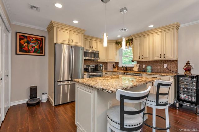 146 Saint Marks Place, Massapequa, NY 11758