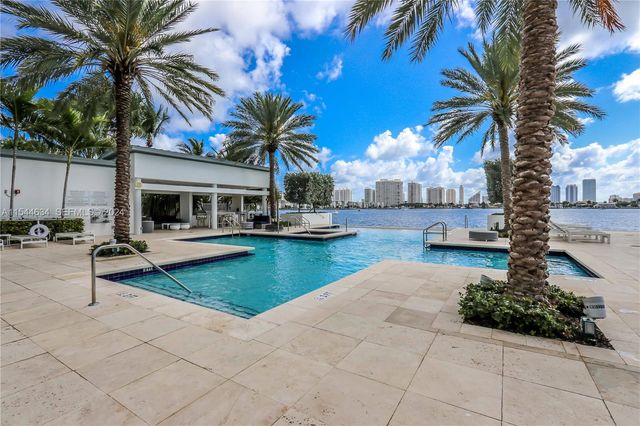 17301 Biscayne Boulevard 1201, North Miami Beach, FL 33160