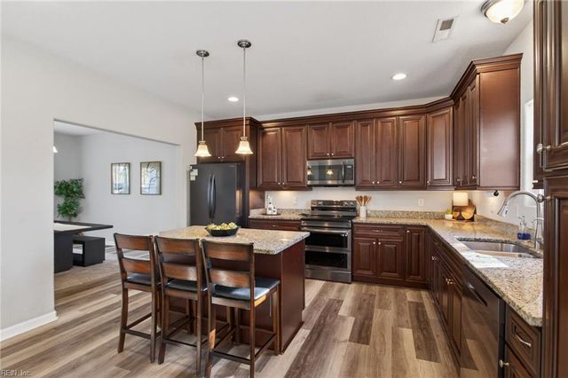 547 Marchant RD, Norfolk, VA 23505