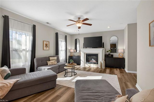 547 Marchant RD, Norfolk, VA 23505