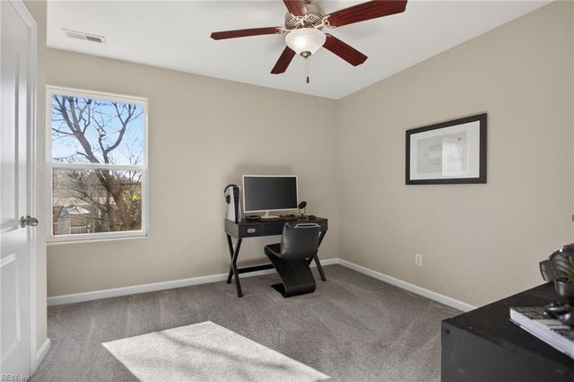 547 Marchant RD, Norfolk, VA 23505