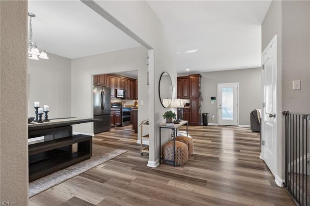 547 Marchant RD, Norfolk, VA 23505