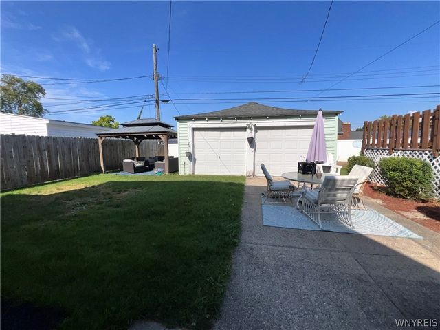 62 Magnolia Street, Lackawanna, NY 14218