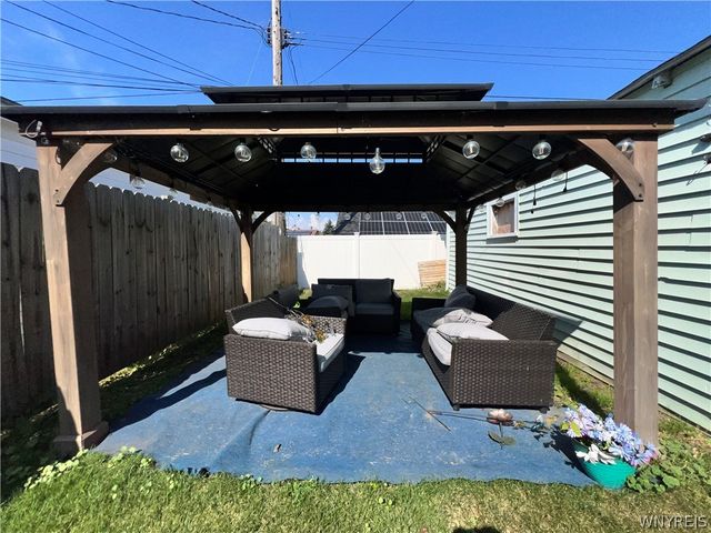 62 Magnolia Street, Lackawanna, NY 14218