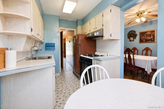 1707 Starr Street, Ridgewood, NY 11385