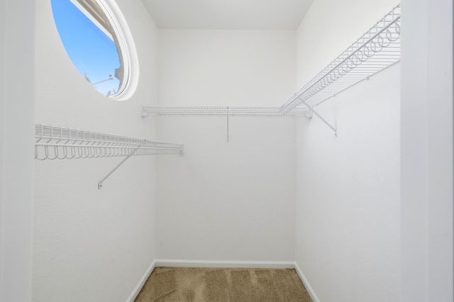 9487 Winding River Way, Elk Grove, CA 95624