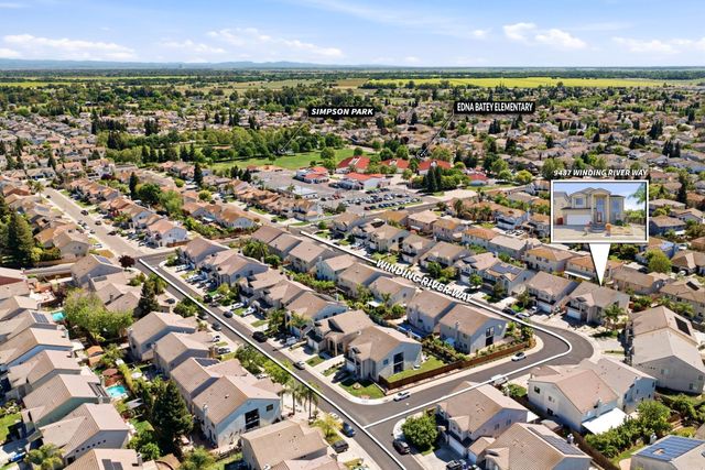 9487 Winding River Way, Elk Grove, CA 95624