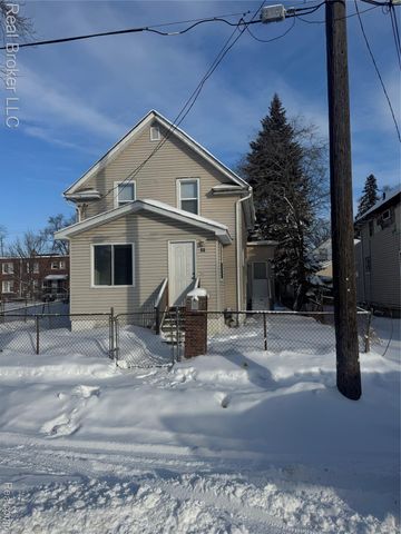 86 Hamilton Street, Pontiac, MI 48342