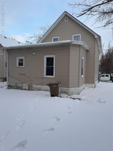 86 Hamilton Street, Pontiac, MI 48342