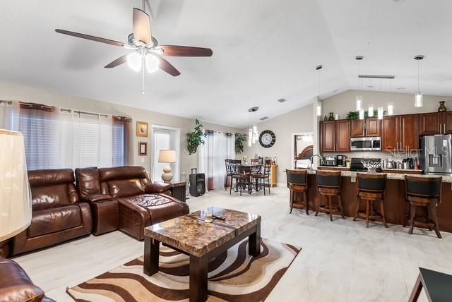 1816 MANITOBA COURT, Kissimmee, FL 34759