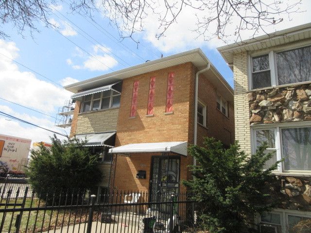7448 S Maplewood Avenue, Chicago, IL 60629