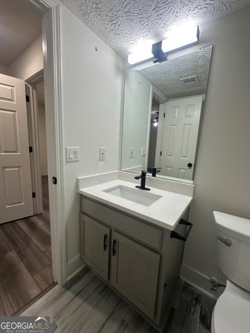 360 Chestnut Drive, Covington, GA 30016