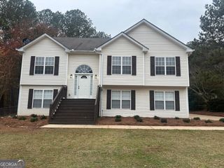 360 Chestnut Drive, Covington, GA 30016