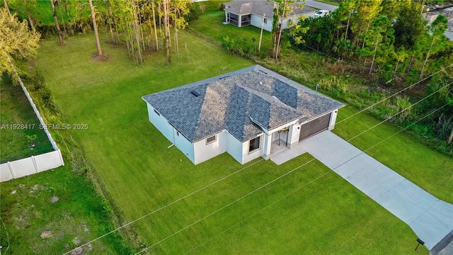 902 Magnolia Ave, Lehigh Acres, FL 33972