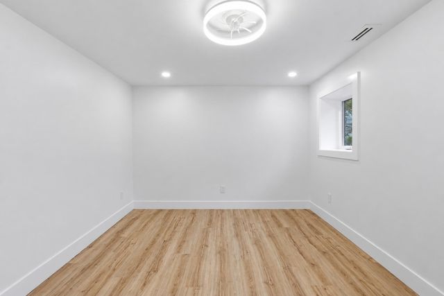 66 Ontario Dr, Hudson, MA 01749