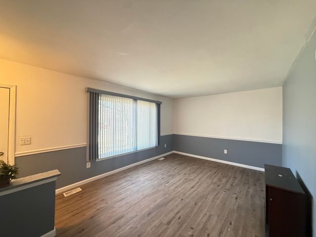 4052 Burton Street, Inkster, MI 48141