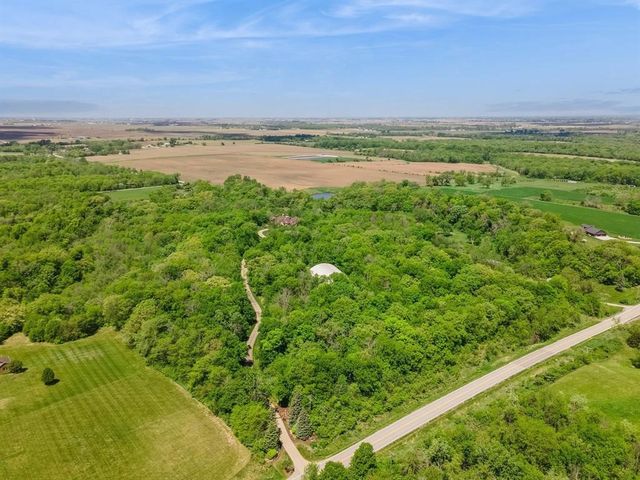 13286 NE 56th Street, Elkhart, IA 50073