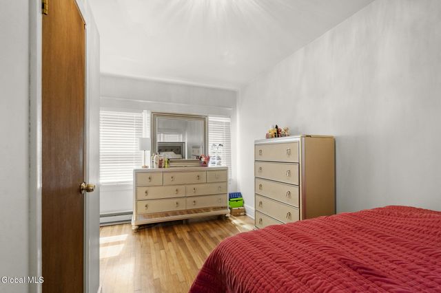 20 108th Street, Troy, NY 12182
