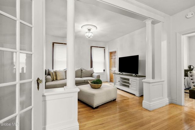 20 108th Street, Troy, NY 12182