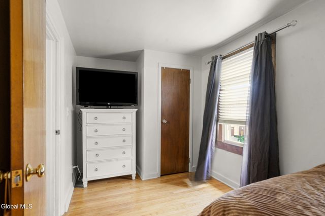 20 108th Street, Troy, NY 12182