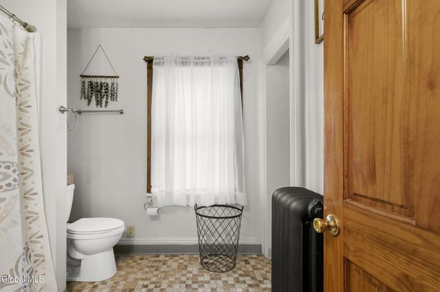 20 108th Street, Troy, NY 12182