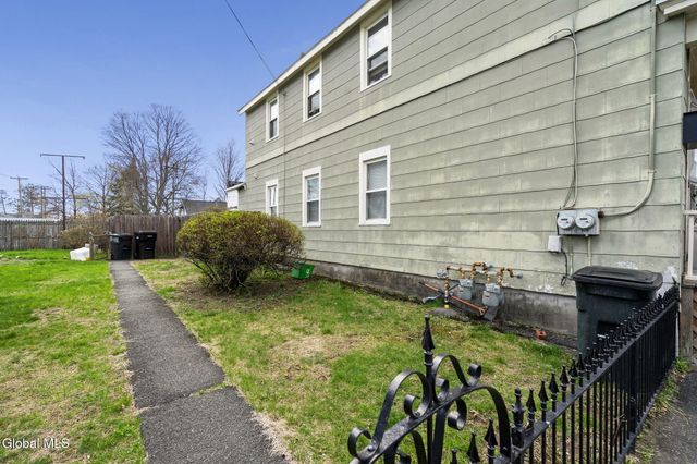 20 108th Street, Troy, NY 12182