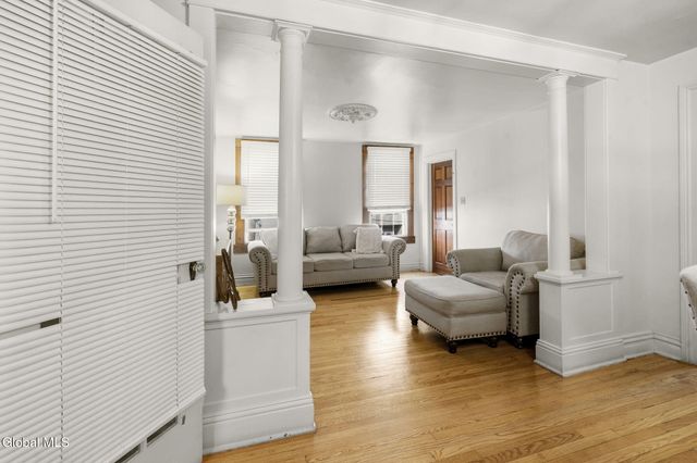 20 108th Street, Troy, NY 12182
