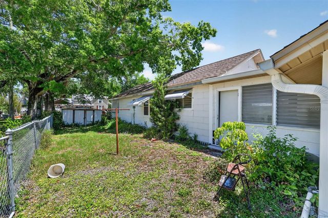1302 22ND STREET W, Bradenton, FL 34205