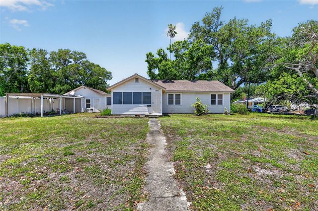 1302 22ND STREET W, Bradenton, FL 34205