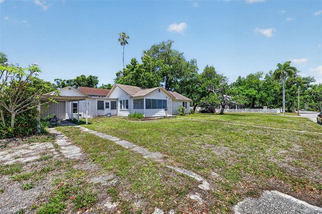 1302 22ND STREET W, Bradenton, FL 34205