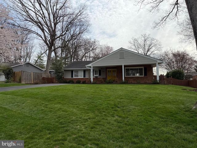 3819 SHELLEY LN, Annandale, VA 22003