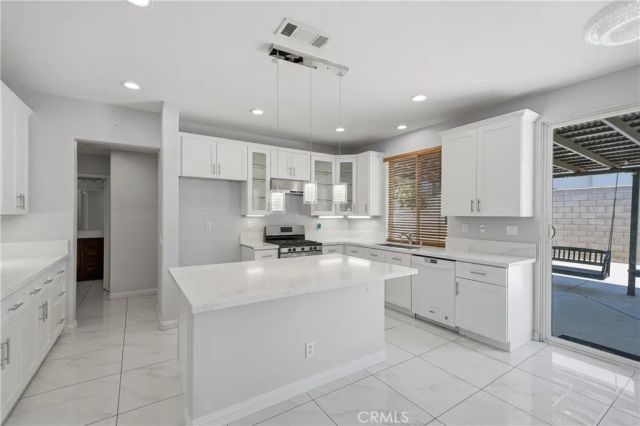 7167 Elsa Court, Fontana, CA 92336
