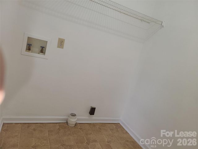 210 N Cloudman Street, Charlotte, NC 28216