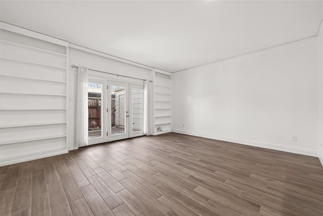 14707 Barryknoll Lane 164, Houston, TX 77079