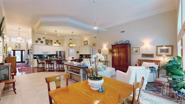 4020 Indigo Dr, Pensacola, FL 32507