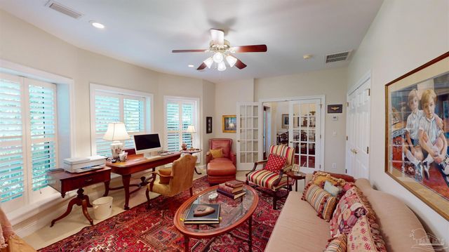 4020 Indigo Dr, Pensacola, FL 32507