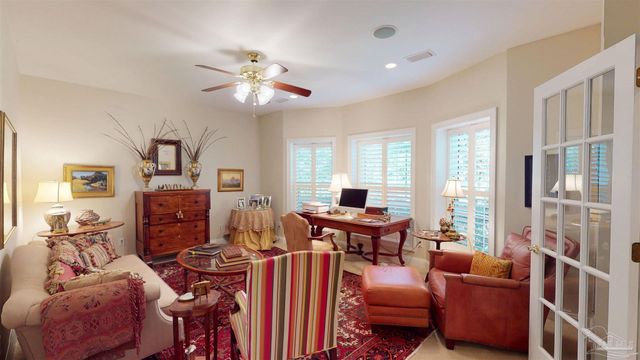 4020 Indigo Dr, Pensacola, FL 32507