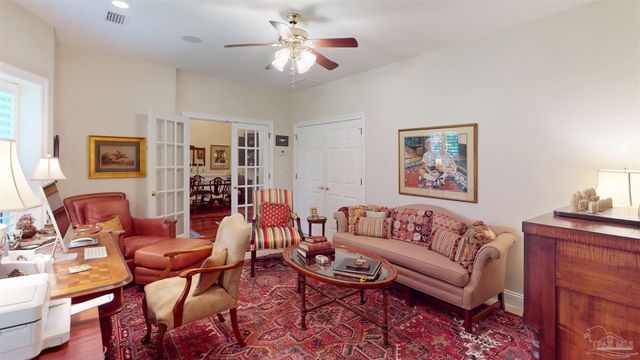 4020 Indigo Dr, Pensacola, FL 32507